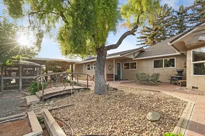 16580 E Highway 88, Lockeford, CA 95237 - Photo 39