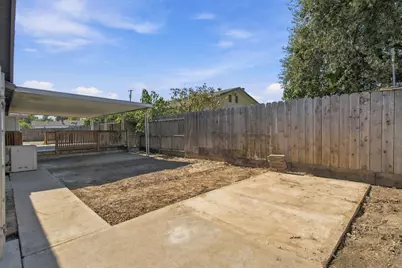 1861 Montezuma Street, Stockton, CA 95205 - Photo 31