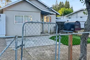 1031 Kenwood Ave, Turlock, CA 95380 - Photo 17