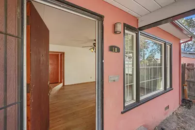 10 N Garfield Street, Lodi, CA 95240 - Photo 3