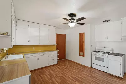 10 N Garfield Street, Lodi, CA 95240 - Photo 11