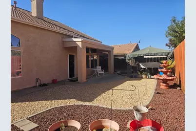 2335 Judith Way, Madera, CA 93637 - Photo 15