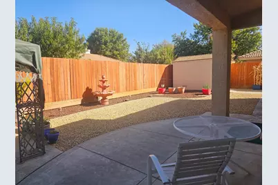 2335 Judith Way, Madera, CA 93637 - Photo 13