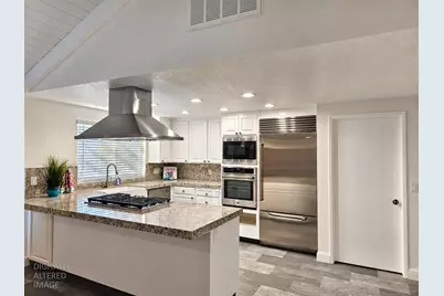 2212 Cherry Tree Lane, Riverbank, CA 95367 - Photo 11