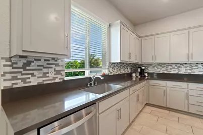 2012 Van Ruiten Drive, Lodi, CA 95242 - Photo 19