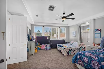 9471 Mourverde Court, Elk Grove, CA 95624 - Photo 27