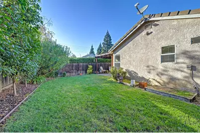 1625 Jonquil Drive, Roseville, CA 95747 - Photo 37
