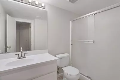 1651 Venice Circle, Stockton, CA 95206 - Photo 19
