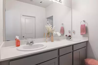 1208 S Osprey Court, Stockton, CA 95215 - Photo 25