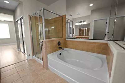 410 Regatta Lane #202, West Sacramento, CA 95605 - Photo 29