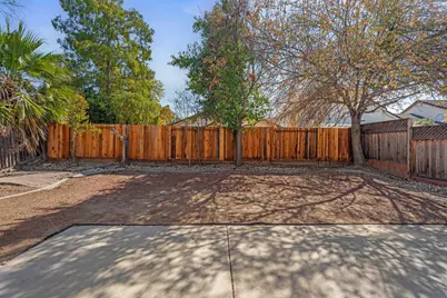 132 Henry Court, Tracy, CA 95376 - Photo 25