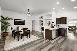 9040 Pembridge Dr, Elk Grove, CA 95624 - Photo 23