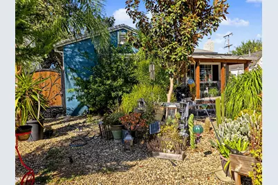 1435 Elmwood Avenue, Stockton, CA 95204 - Photo 23