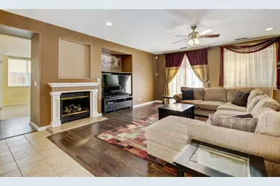 10354 Sagres Way, Elk Grove, CA 95757 - Photo 11
