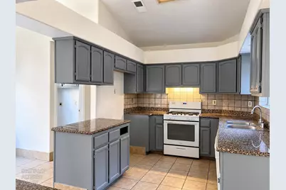 9266 White Water Lane, Stockton, CA 95219 - Photo 9
