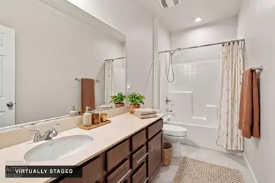 2041 Fowler Way, Woodland, CA 95776 - Photo 17