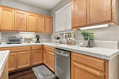1122 Paddington Circle, Galt, CA 95632 - Photo 15