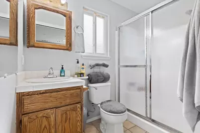 2218 E Oak Street, Stockton, CA 95205 - Photo 21