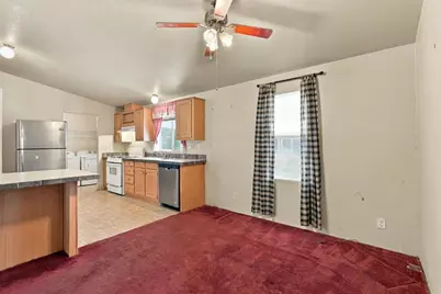 Capital Circle, Sacramento, CA 95828 - Photo 13