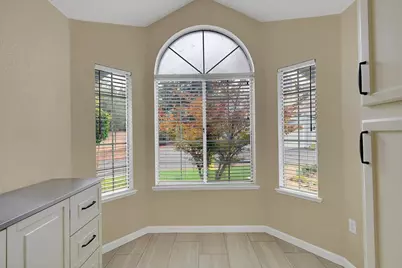 5247 Arden Way, Carmichael, CA 95608 - Photo 35