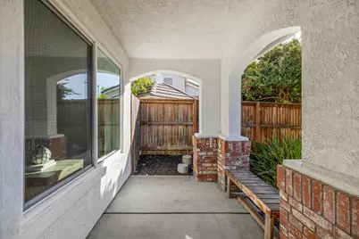 1527 Verbena Way, Roseville, CA 95747 - Photo 5