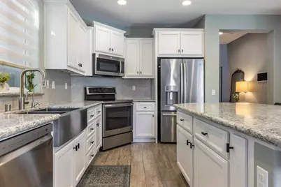1362 Violet Way, Turlock, CA 95382 - Photo 9