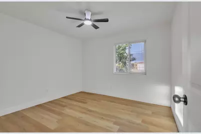5729 Tam O Shanter, Stockton, CA 95210 - Photo 29
