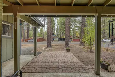 786 Tahoe Island Drive, South Lake Tahoe, CA 96150 - Photo 9