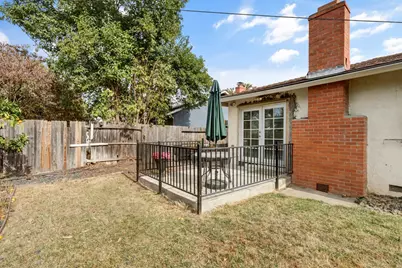 7318 22nd Street, Sacramento, CA 95822 - Photo 35