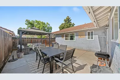 1701 Boothe Road, Ceres, CA 95307 - Photo 23
