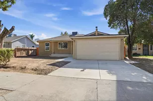 832 W 9th St, Merced, CA 95341 - Photo 1