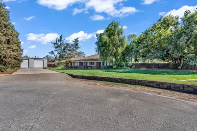 2850 Woodbury Court, Atwater, CA 95301 - Photo 3
