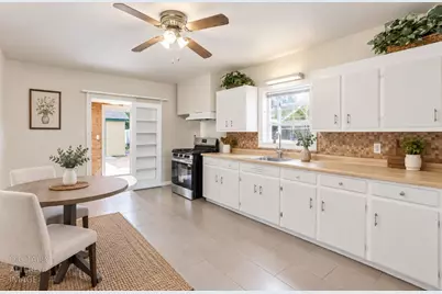 4941 Hemlock Street, Sacramento, CA 95841 - Photo 17
