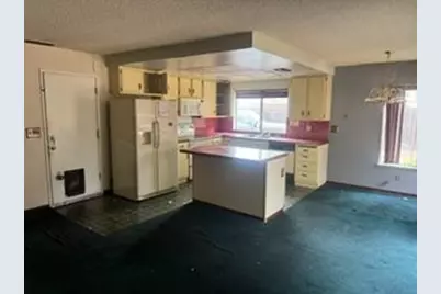 6330 Summertide Way, Sacramento, CA 95823 - Photo 9