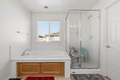 385 Shadowberry Place, Lathrop, CA 95330 - Photo 27