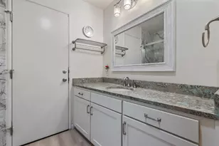 1106 Columbia Way, Modesto, CA 95350 - Photo 11