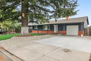 1204 Maple Dr, Oakdale, CA 95361 - Photo 1
