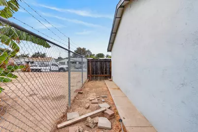 7246 Elder Street, Rio Linda, CA 95673 - Photo 27