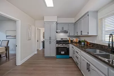 3824 13th Avenue, Sacramento, CA 95820 - Photo 29