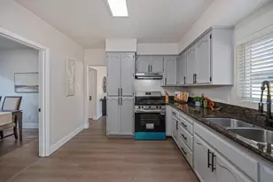 3824 13th Ave, Sacramento, CA 95820 - Photo 29