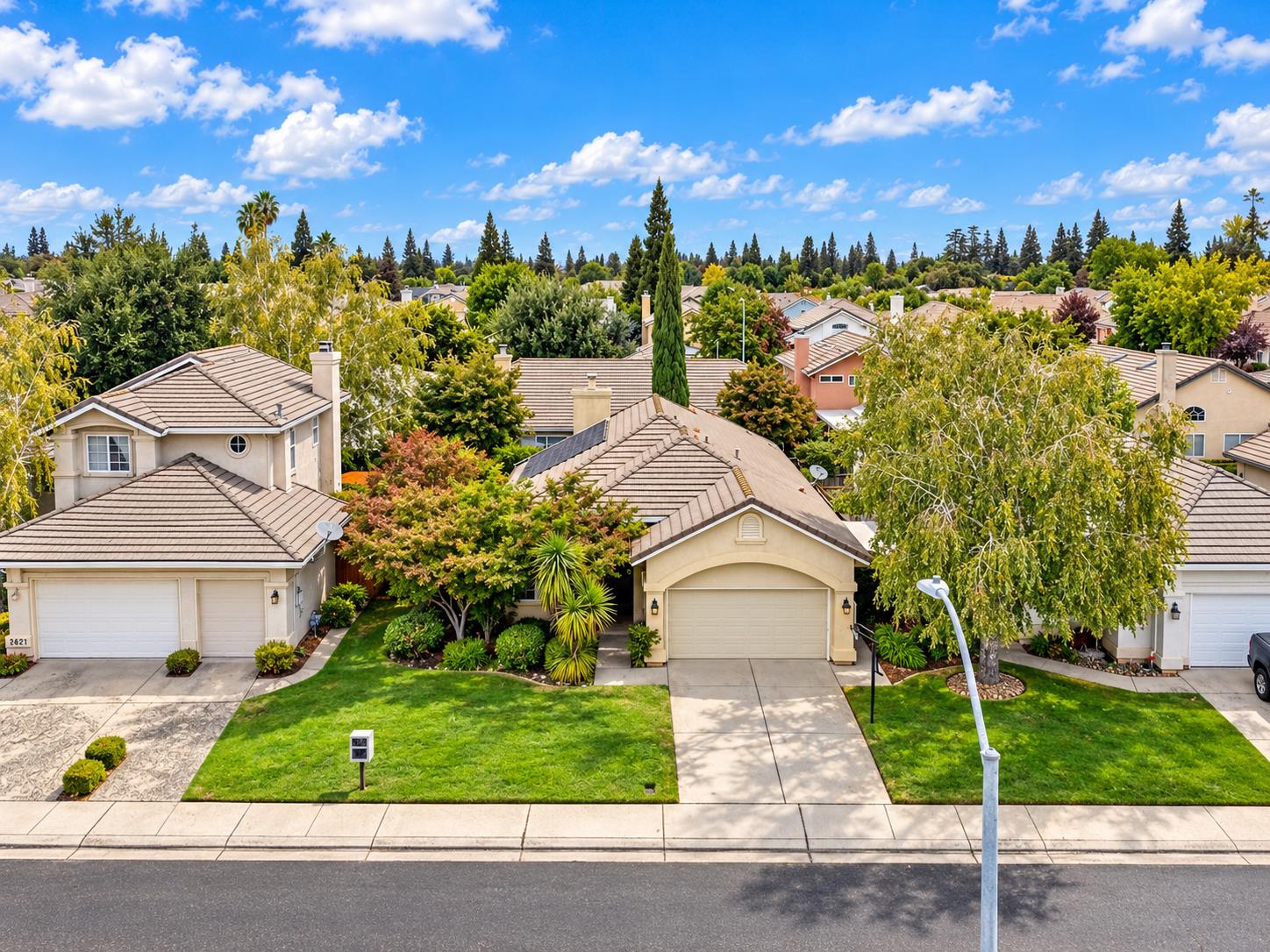 Lodi Sign 2621 Candlewood Dr, Lodi, CA 95242 - MLS 226131106 - Coldwell Banker