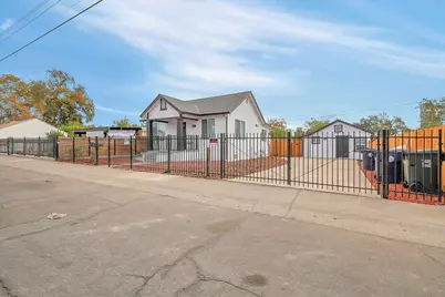 3064 Branch Street, Sacramento, CA 95815 - Photo 9