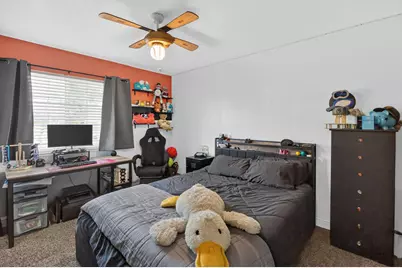 11890 Cresthill Drive, Elk Grove, CA 95624 - Photo 39