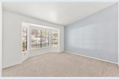 2264 Americana Drive, Roseville, CA 95747 - Photo 5