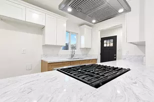 6829 Allegheny Ct, Stockton, CA 95219 - Photo 5