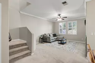 8398 Crystal Walk Cir, Elk Grove, CA 95758 - Photo 7