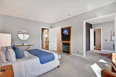 7010 Pinehaven Road, Oakland, CA 94611 - Photo 31