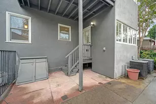1050 37th St, Sacramento, CA 95816 - Photo 47