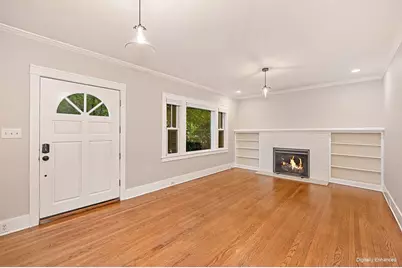 1050 37th Street, Sacramento, CA 95816 - Photo 7