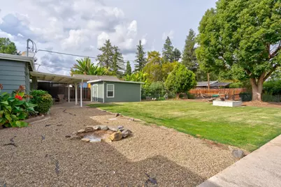 255 E 20th Street, Merced, CA 95340 - Photo 29